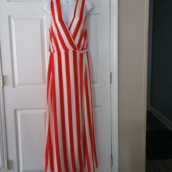 Eva Mendes Collection Red Candy Stripe Kenzie Maxi Wrap Dress Sz L - Picture 2 of 6